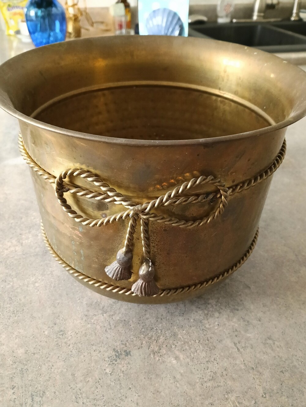 Vintage Large Brass Planter with Bow Detail (8"H X 9 1/2" W) - Picture 9 of 9
